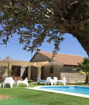4 bedrooms house with shared pool enclosed garden and wifi at Alcaracejos, Alcaracejos